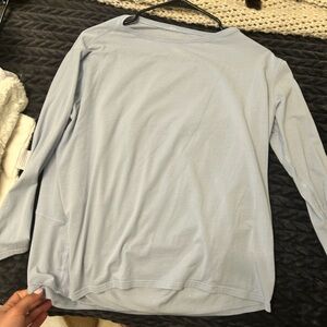 Lululemon blue linen size 2 back in action long sleeve shirt